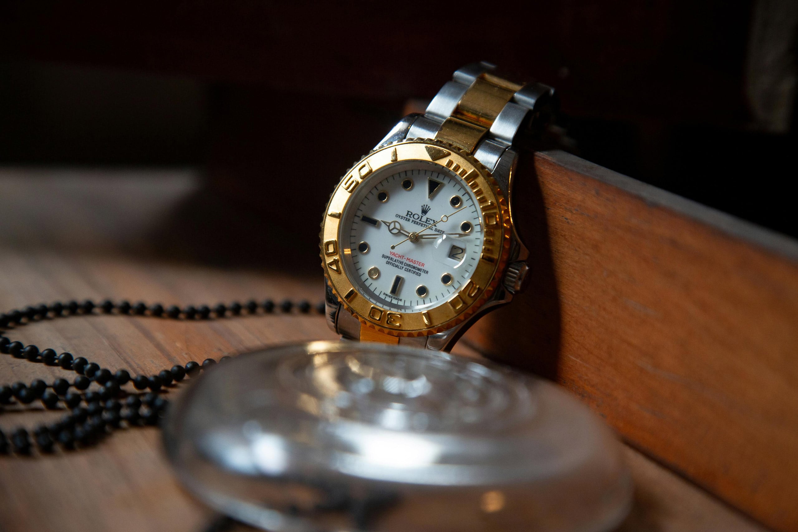Uhr 1